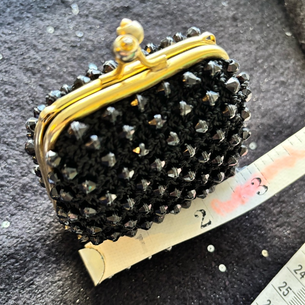 The most ADORABLE beaded kiss lock TINY MINI coin purse JEWELRY BOX handbag - Picture 9 of 9